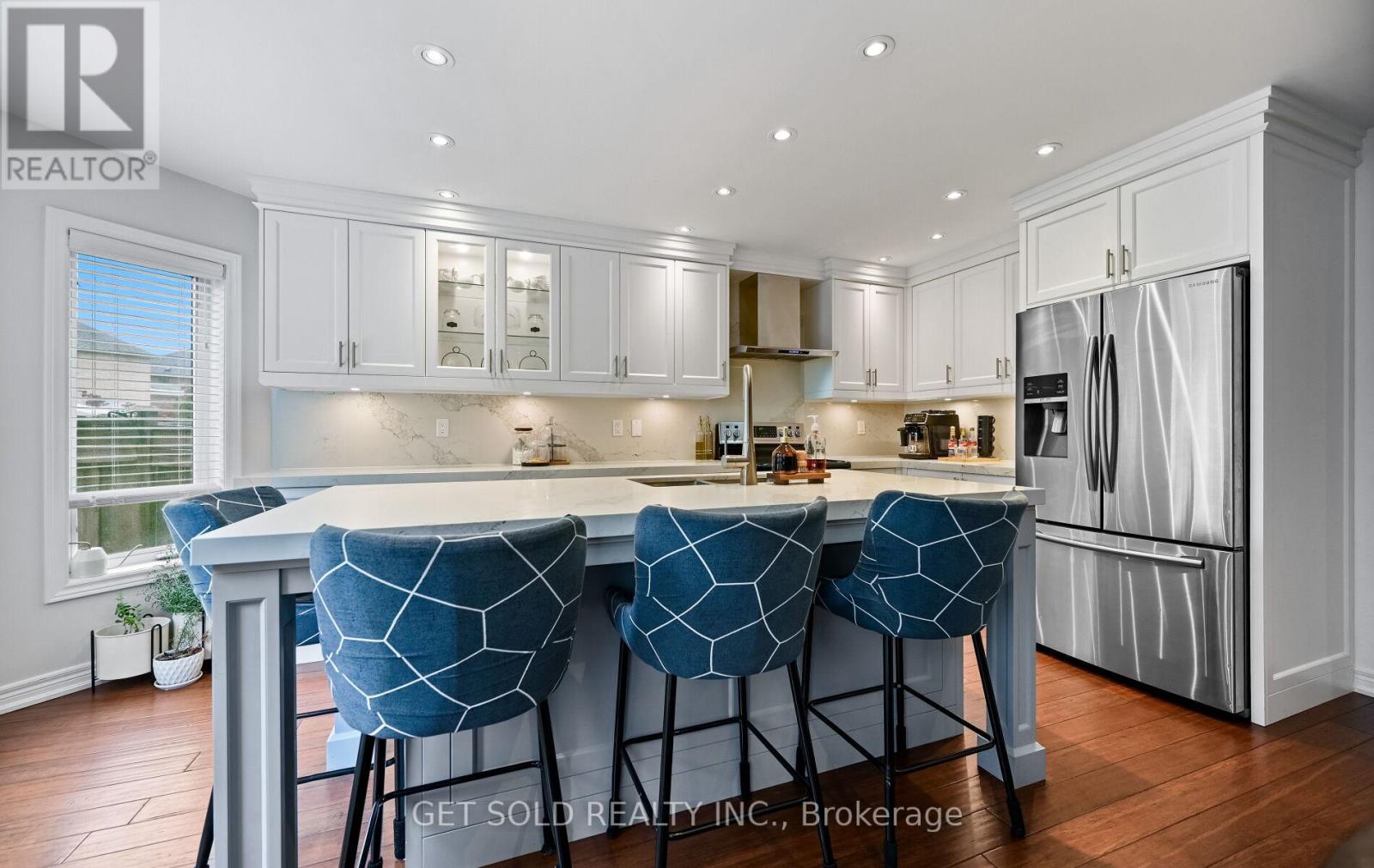 47 Trailview Ln, Caledon Bolton West, ON L7E 2W1