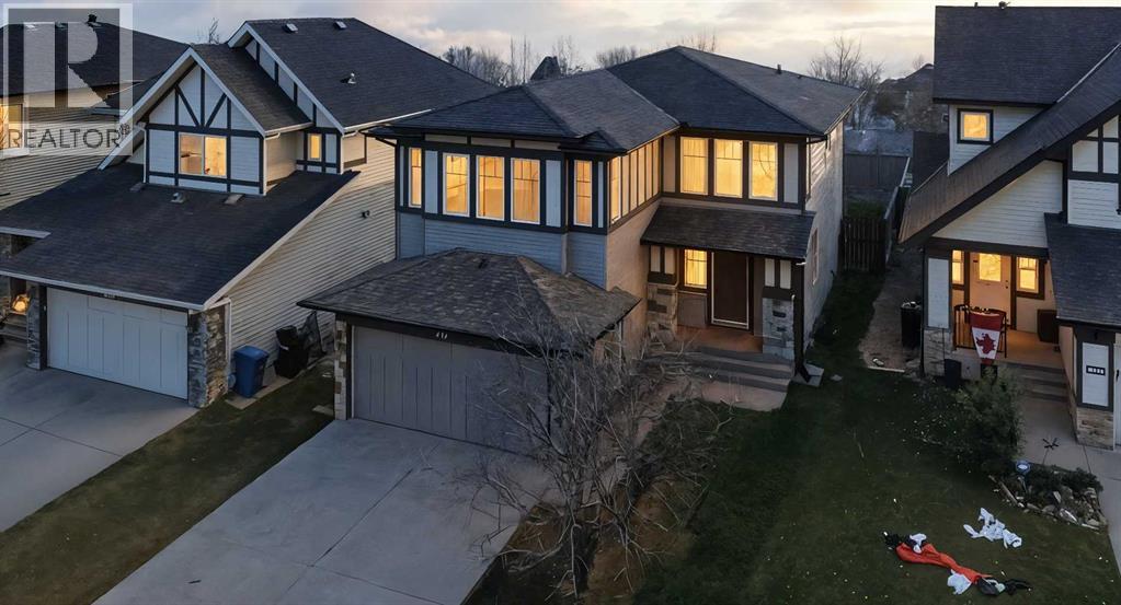 217 Coopers Grv SW, Airdrie, AB T4B 0G4