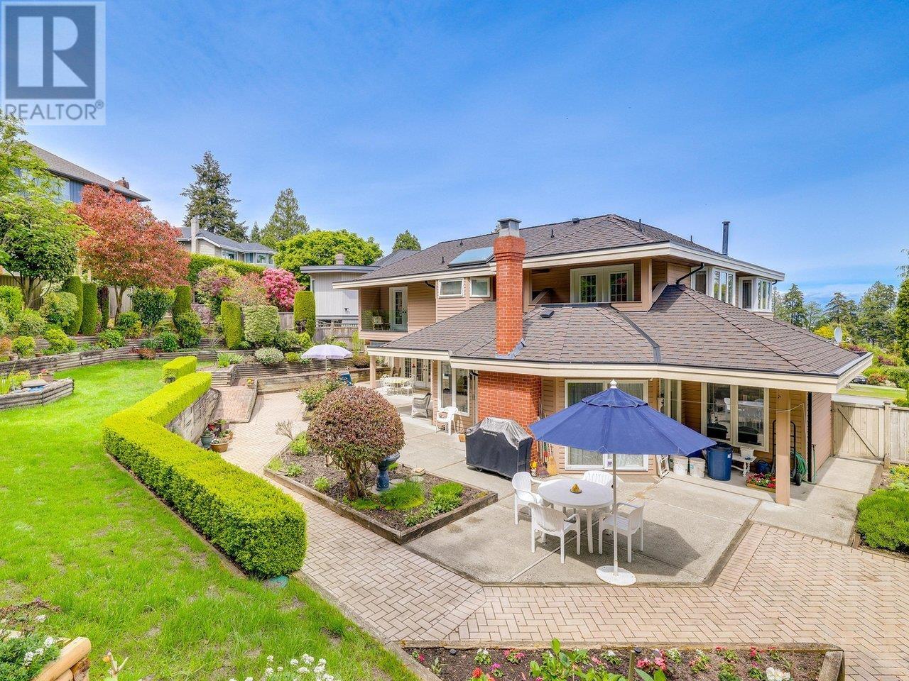 4704 Stahaken Pl, Tsawwassen, BC V4M 4B3
