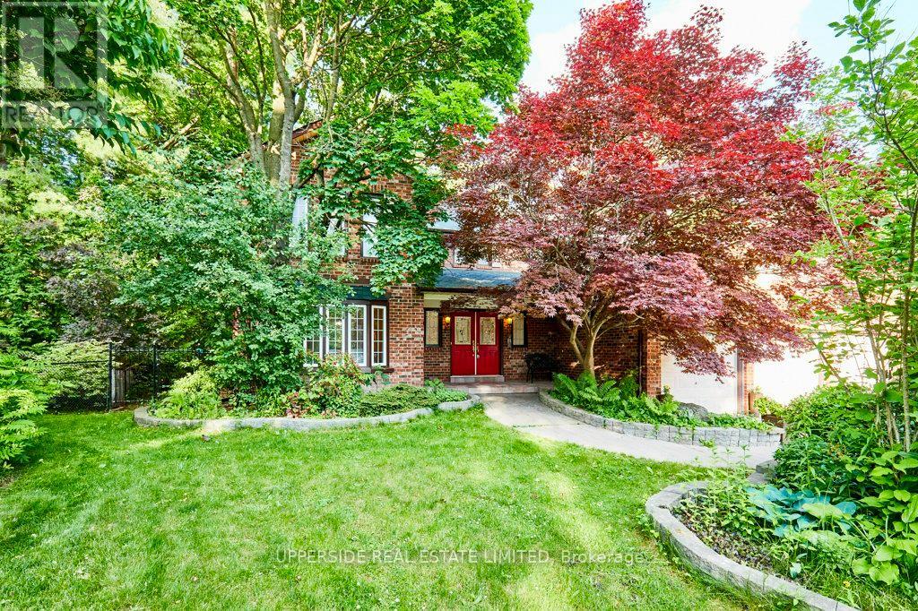 1201 Abbey Rd, Pickering, ON L1X 1W1