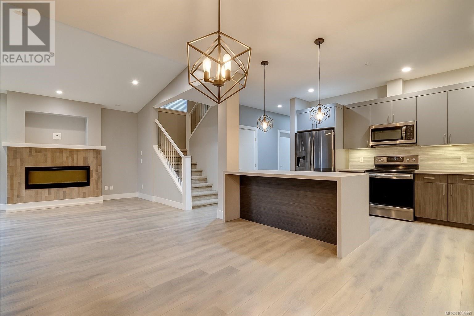 6516 Arranwood Dr, Sooke, BC V9Z 0W3