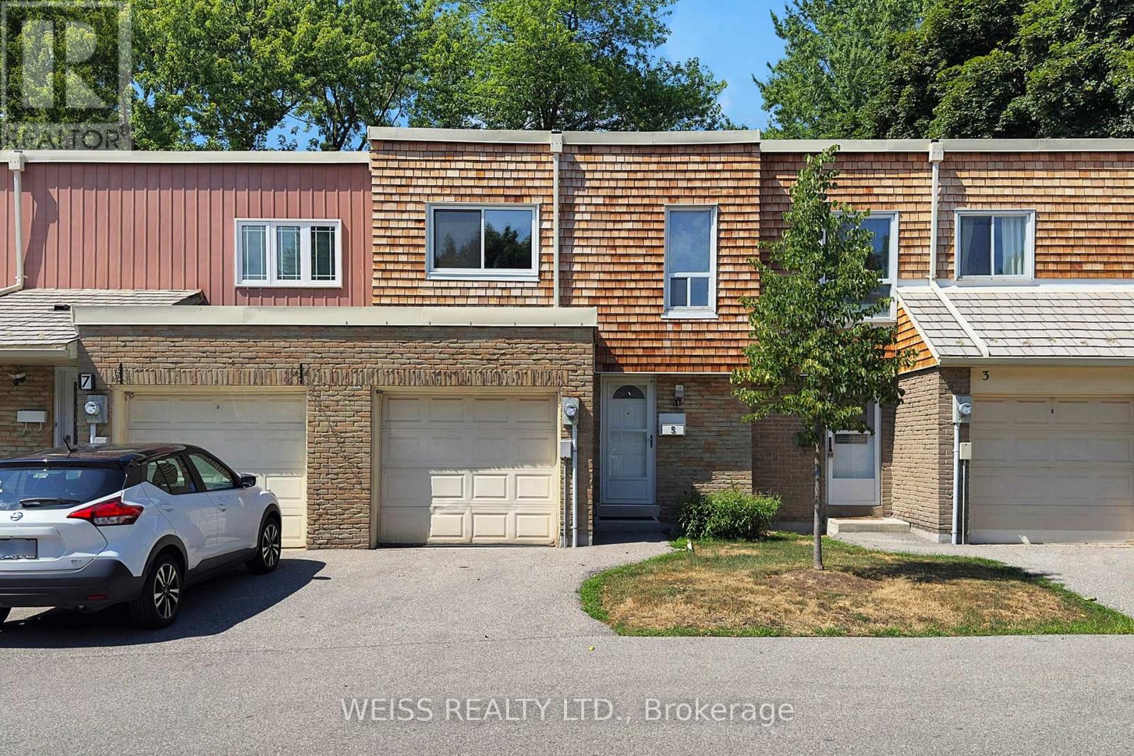 5 Thorny Vineway, Toronto Bayview Village, ON M2J 4J1