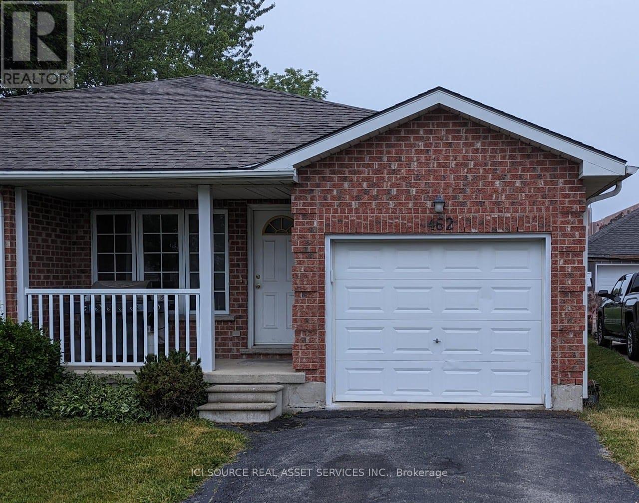 462 Albert St, Stratford, ON N5A 3L4