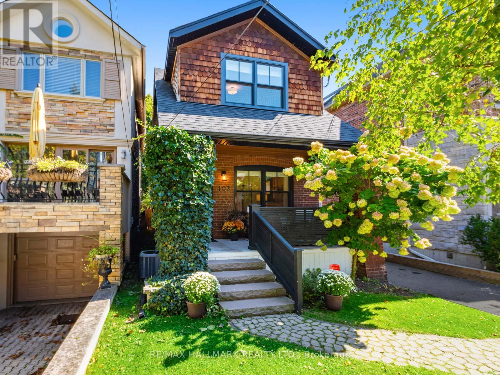103 Blantyre Ave, Toronto, ON M1N 2R6