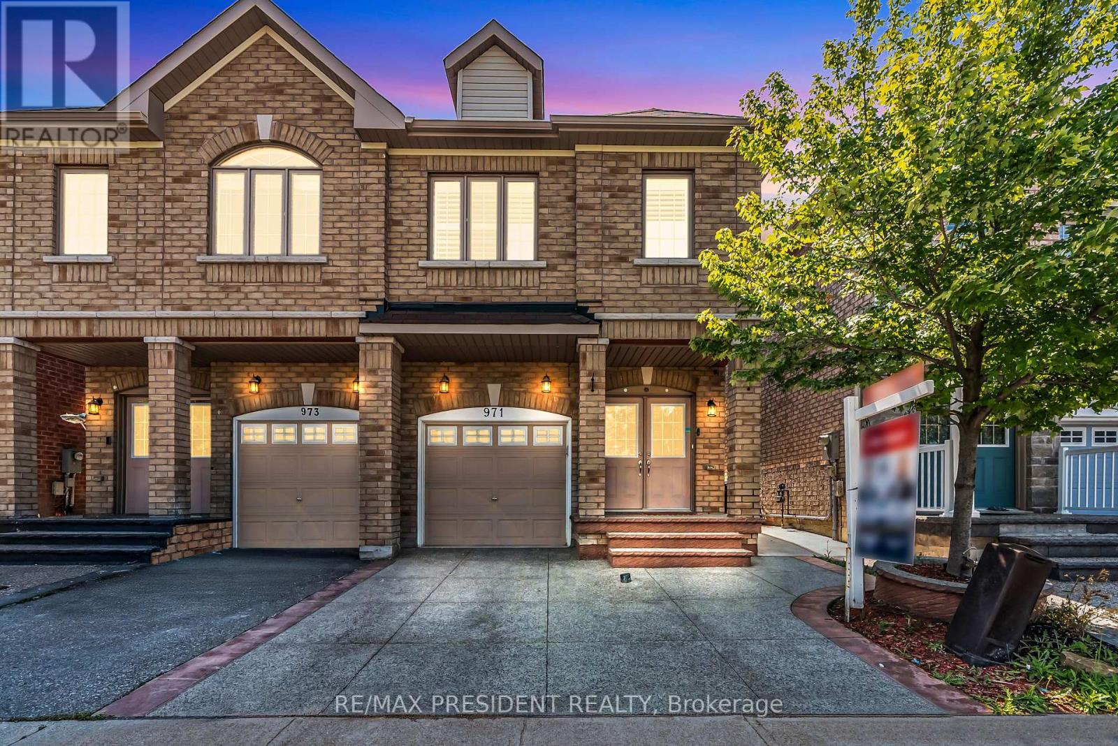 971 Francine Cres, Mississauga, ON L5V 0E2