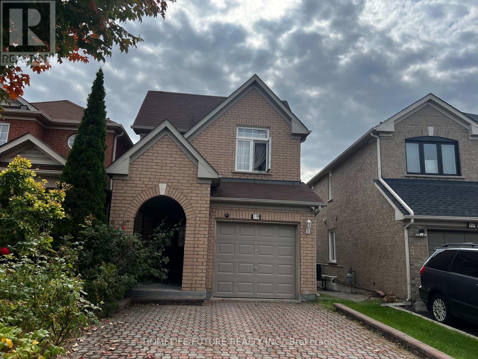 19 Charles Brown Rd, Markham, ON L3S 4T3