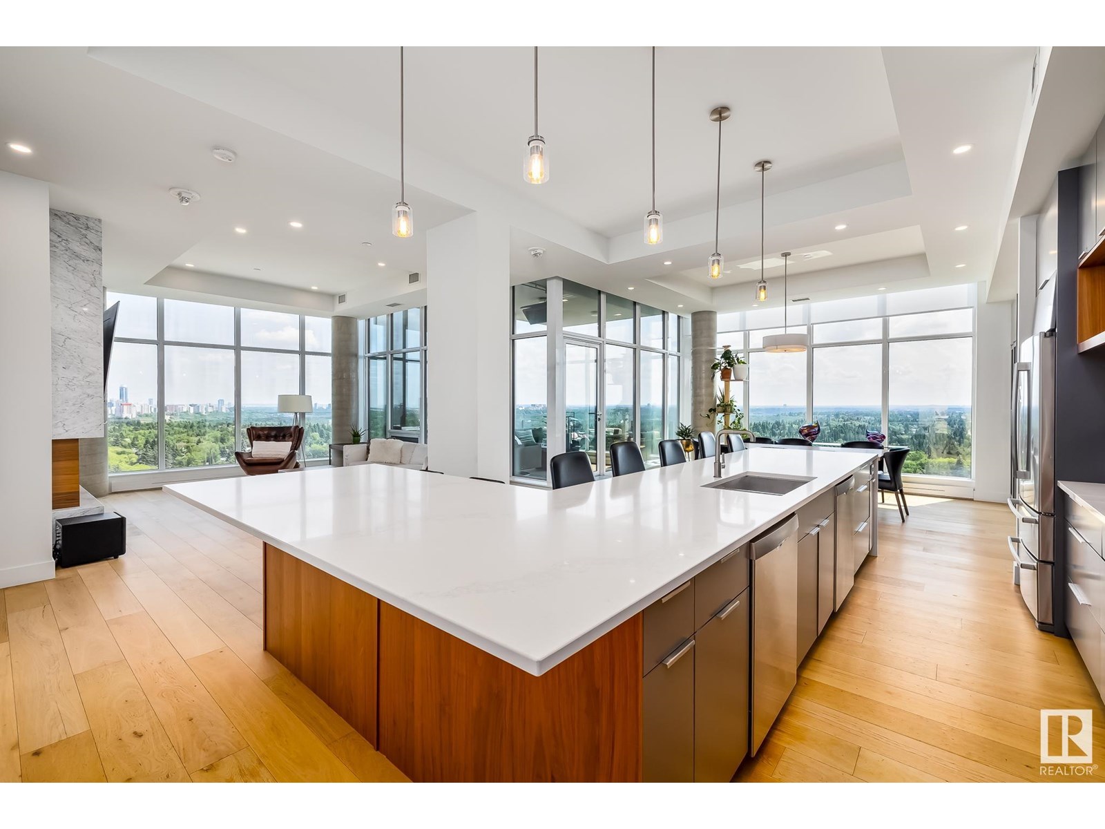 14105 West Block Drive Northwest #1403, Edmonton, AB T5N 1L5