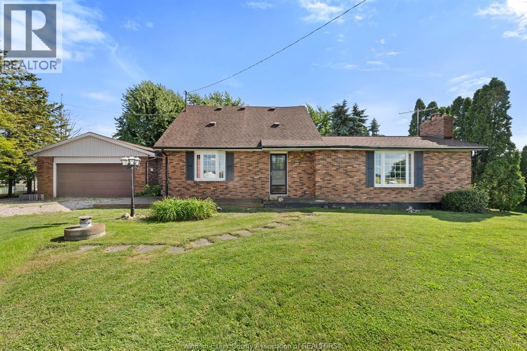 220 Road 8 W, Kingsville, ON N8M 2X5