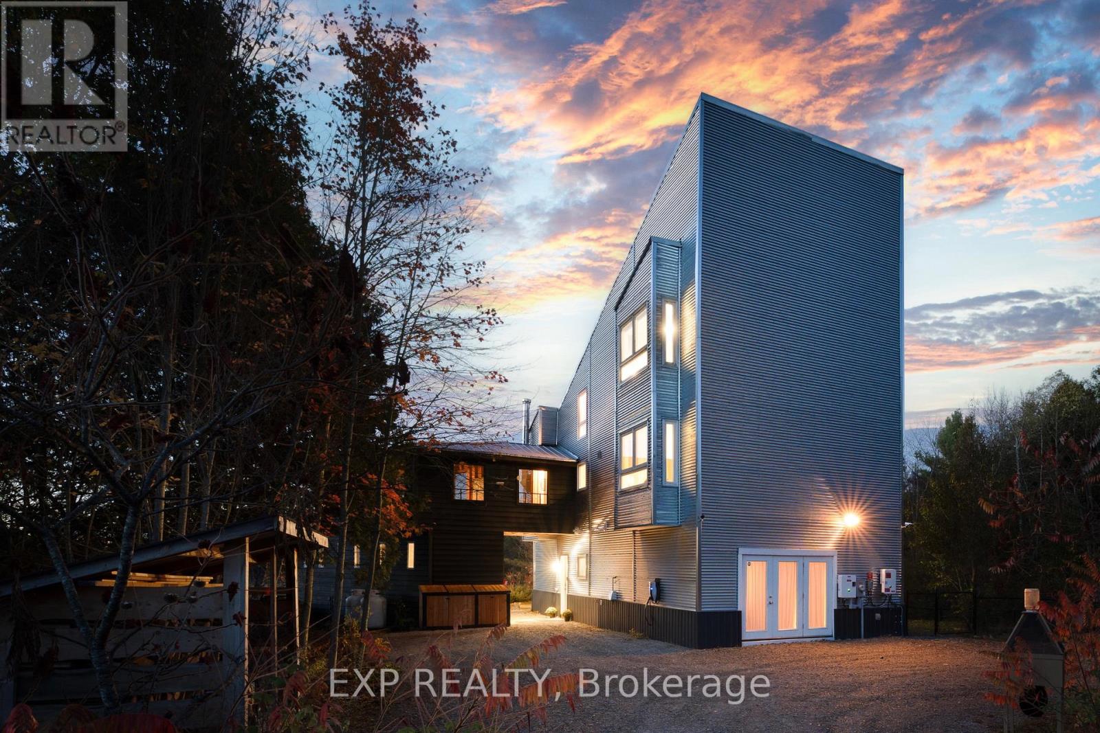 225 Woodcocks Mills Rd, Stone Mills, ON K0K 3G0