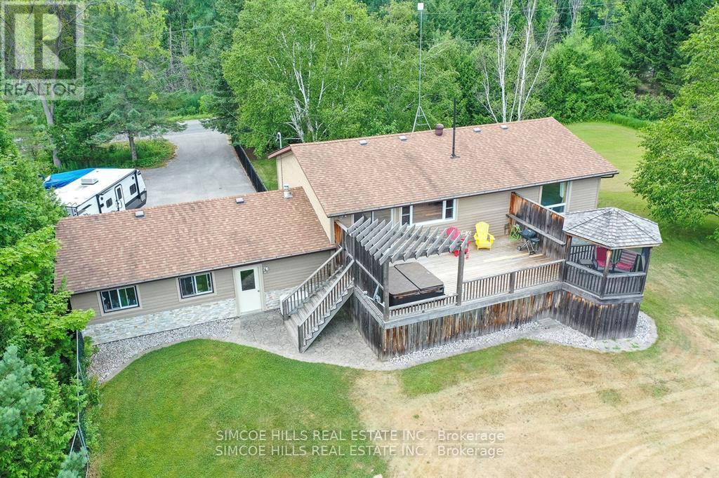 185 Medonte Sideroad 2 Rd, Oro-Medonte, ON L0K 1E0