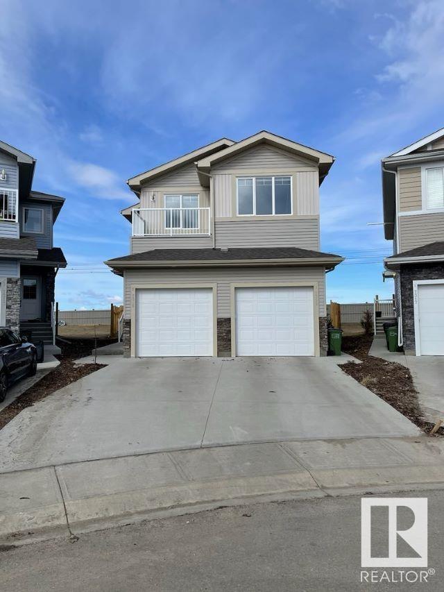7315 Creighton Cl SW, Edmonton, AB T6W 3J6