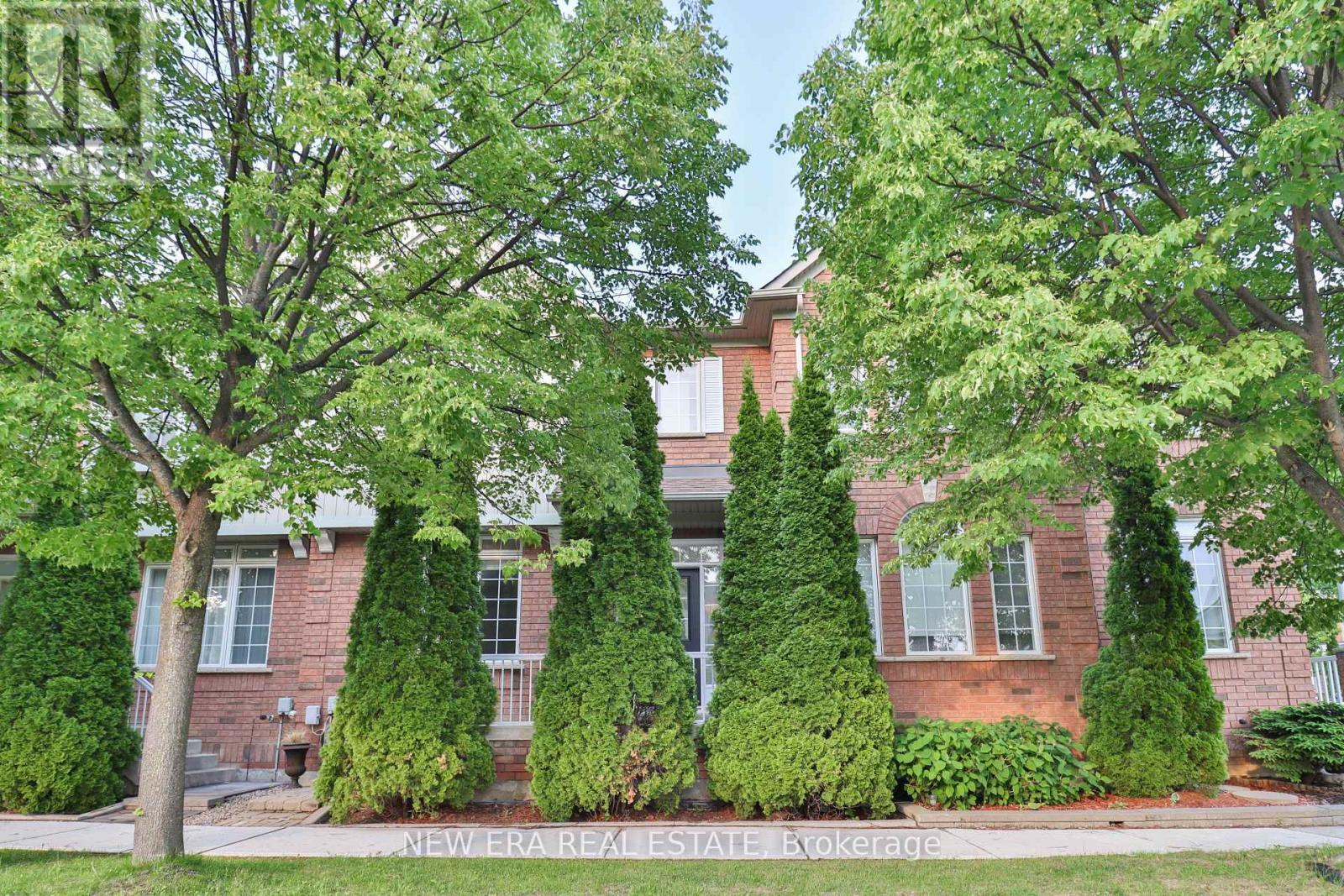 3 Sharon Lee Dr, Markham, ON L6C 2J6