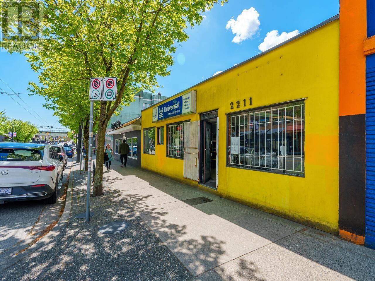 2211 Commercial Dr, Vancouver, BC V5N 4B6