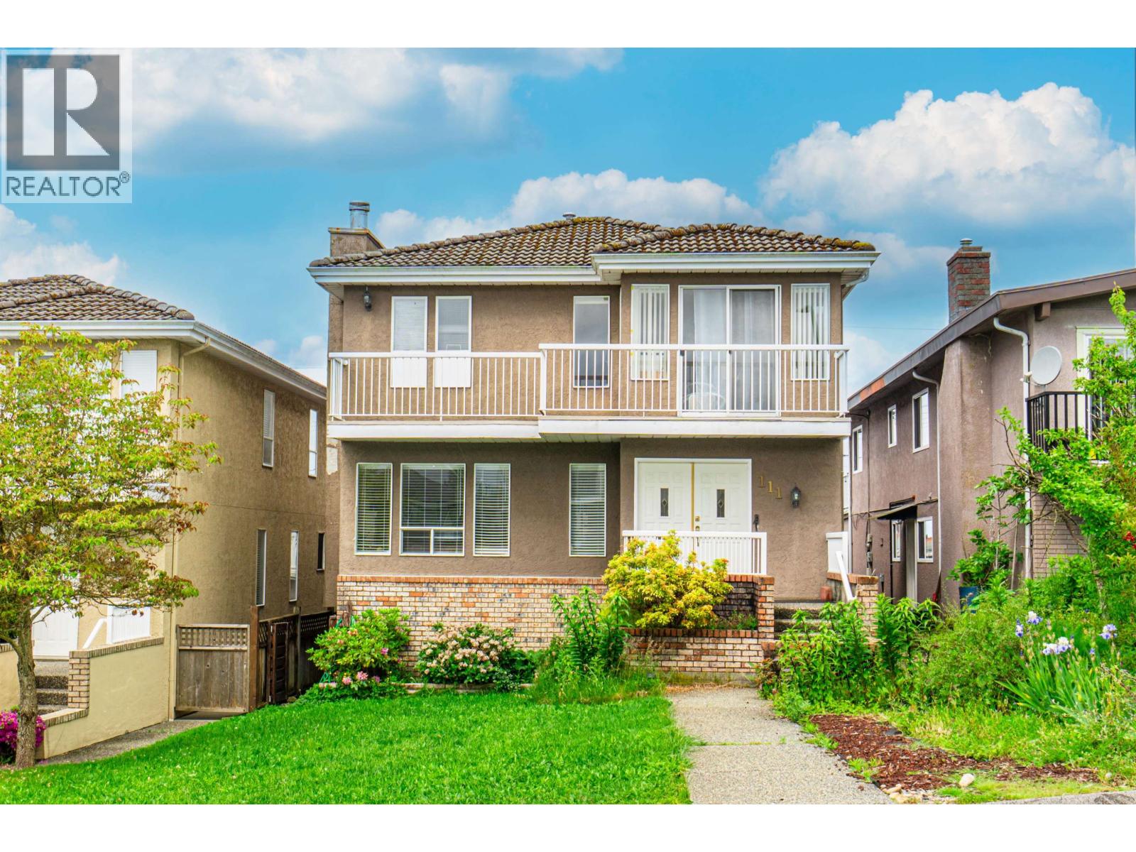 111 Grosvenor Ave, Burnaby, BC V5B 3N7
