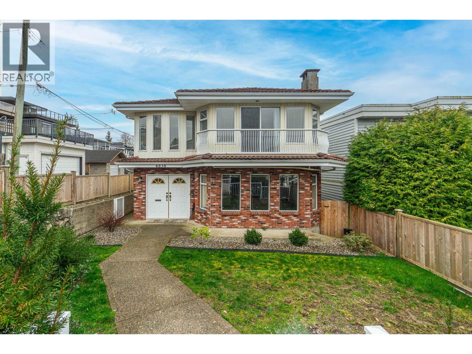 4838 Albert St, Burnaby, BC V5C 2H3