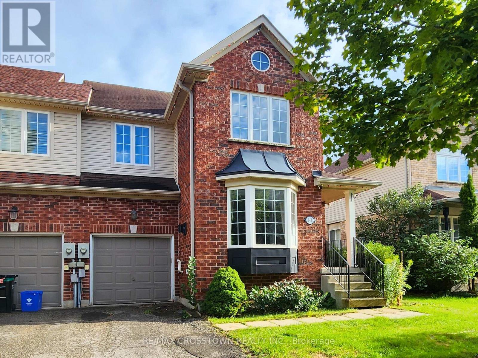 141 Thrushwood Dr, Barrie, ON L4N 0Z1