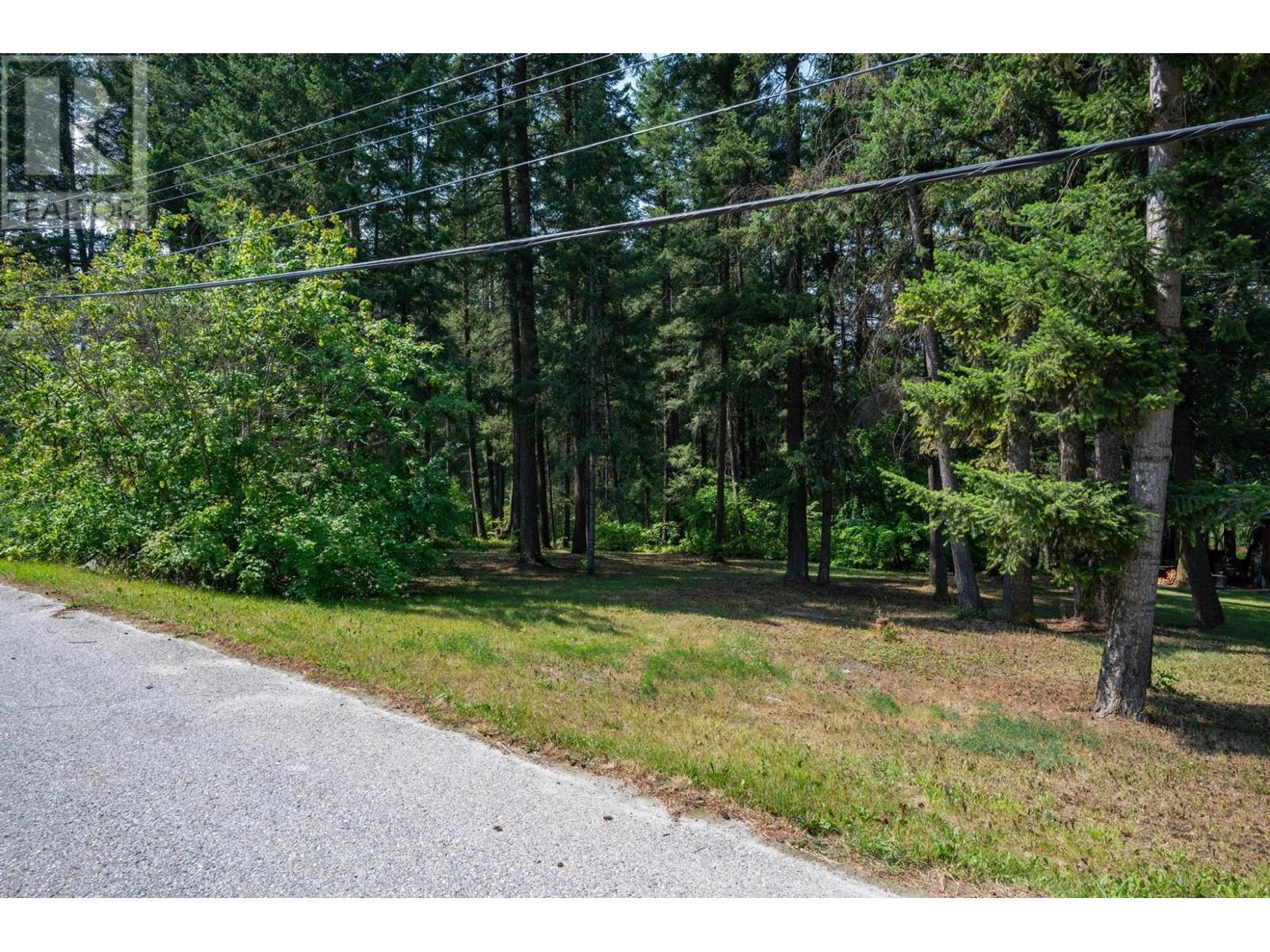 576 Habart Rd #c, Golden, BC V0A 1H2