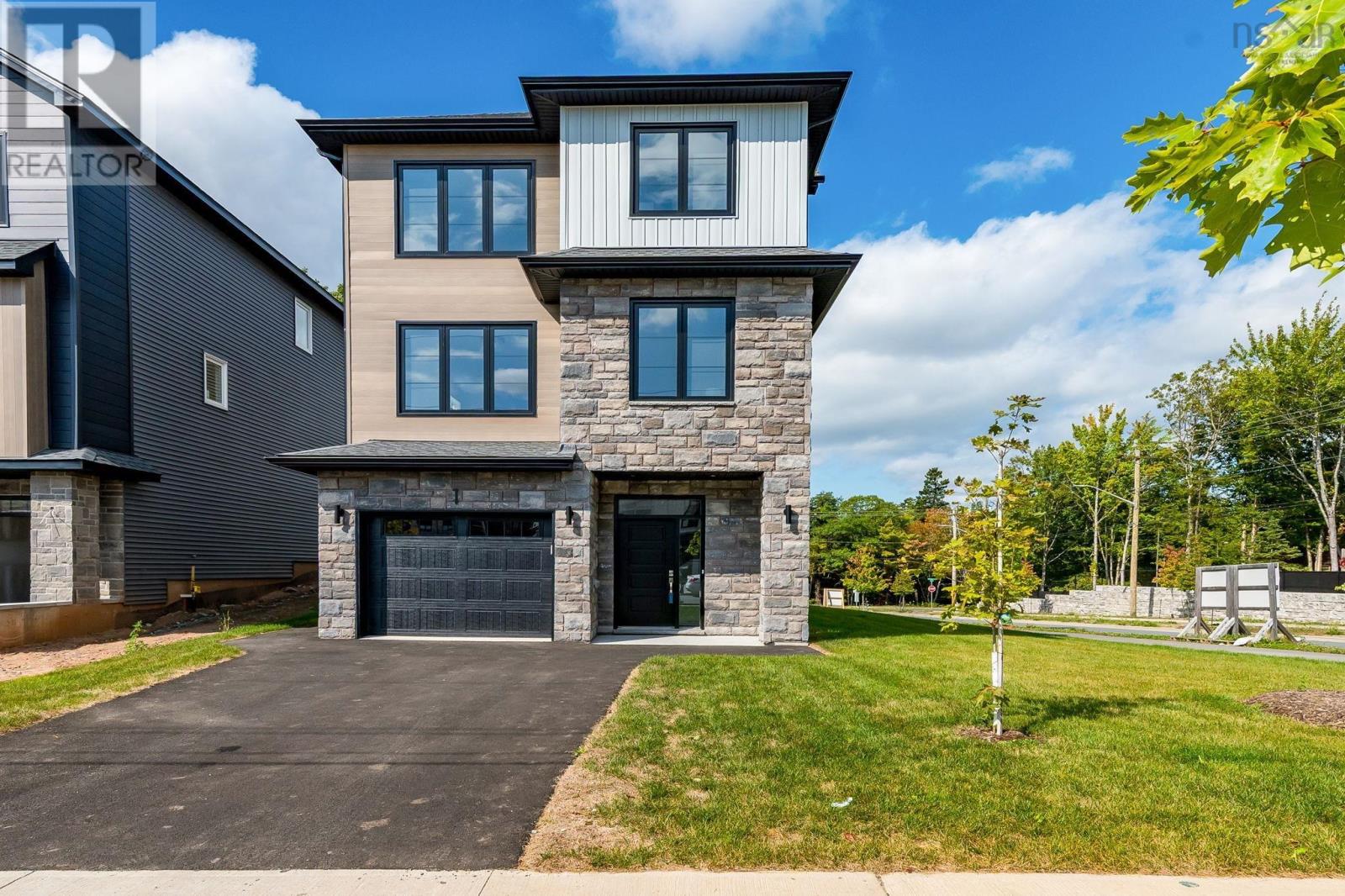 1 Pearlgarden Cl Pc49 Close, Dartmouth, NS B2X 0C3