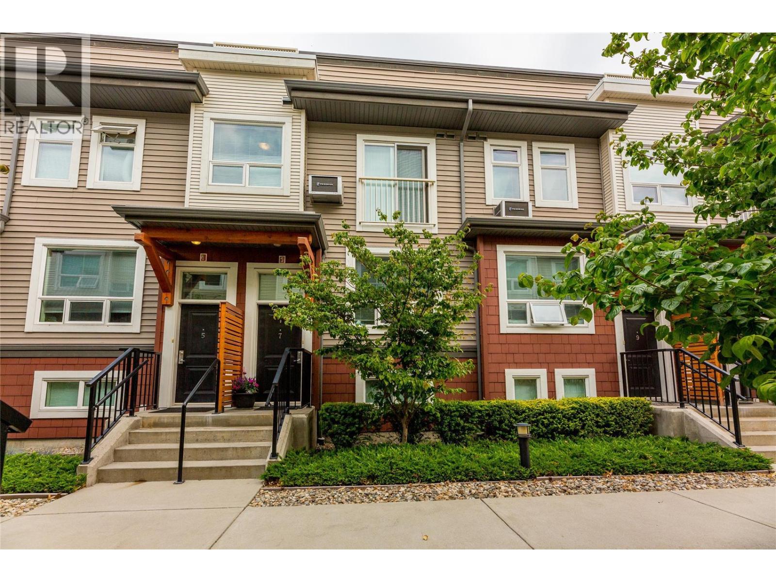 1831 Ambrosi Road Unit 7 Lot Apt 17, Kelowna, BC V1Y 4S1
