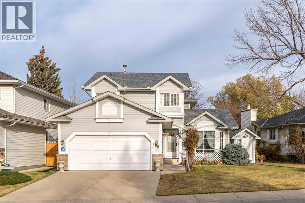 97 Downey Rd, Okotoks, AB T1S 1N9