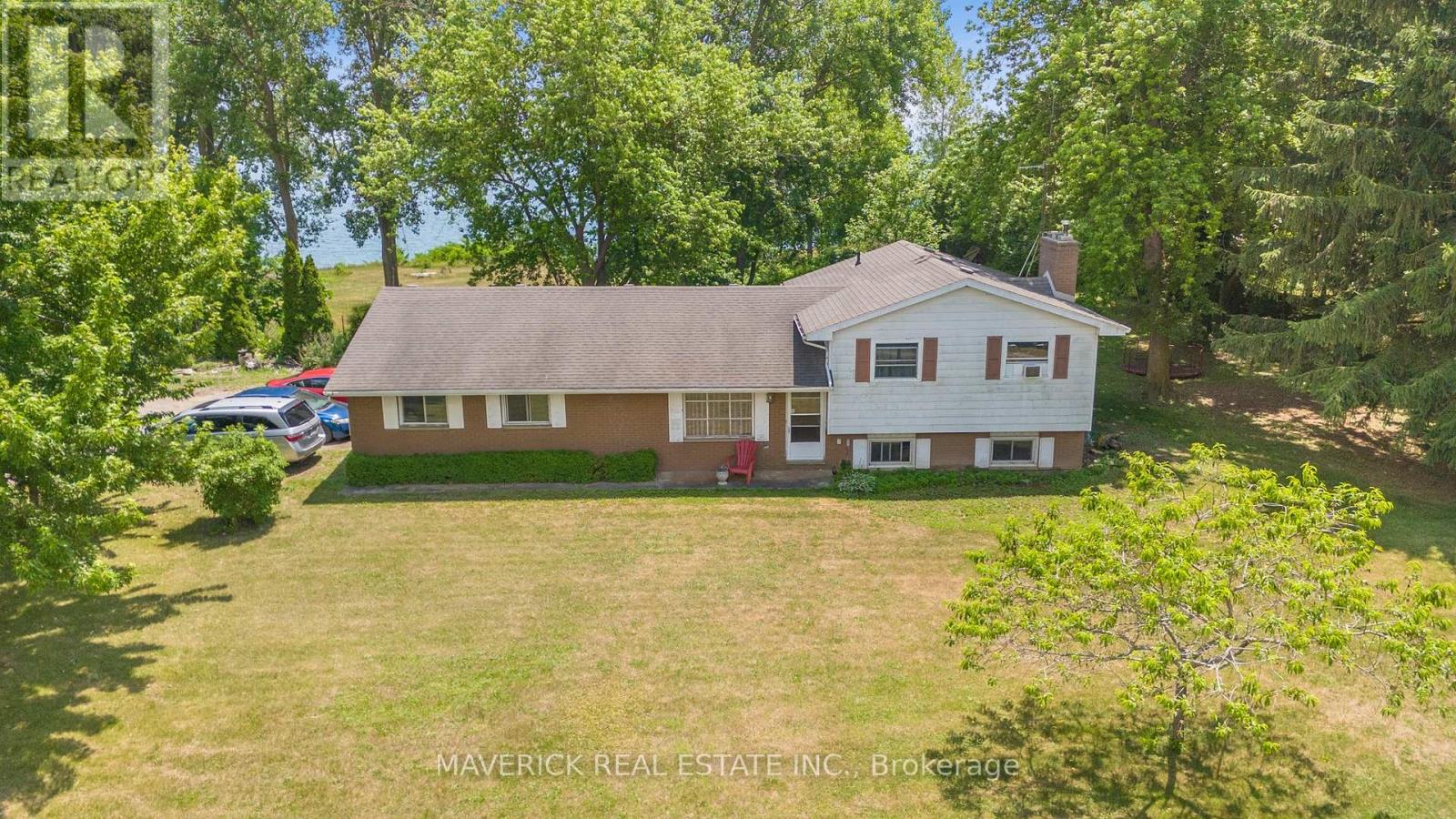 7504 Talbot Trl, Chatham-Kent, ON N0P 1A0