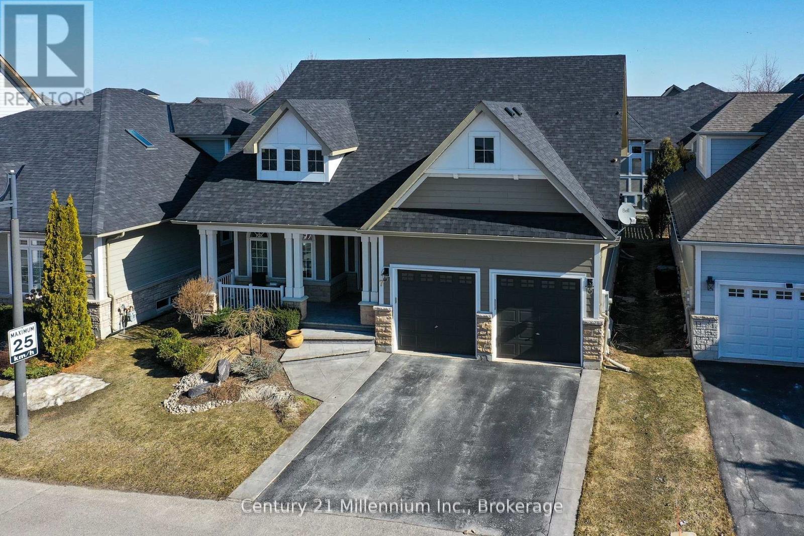 7 Clubhouse Dr, Collingwood, ON L9Y 4Z5