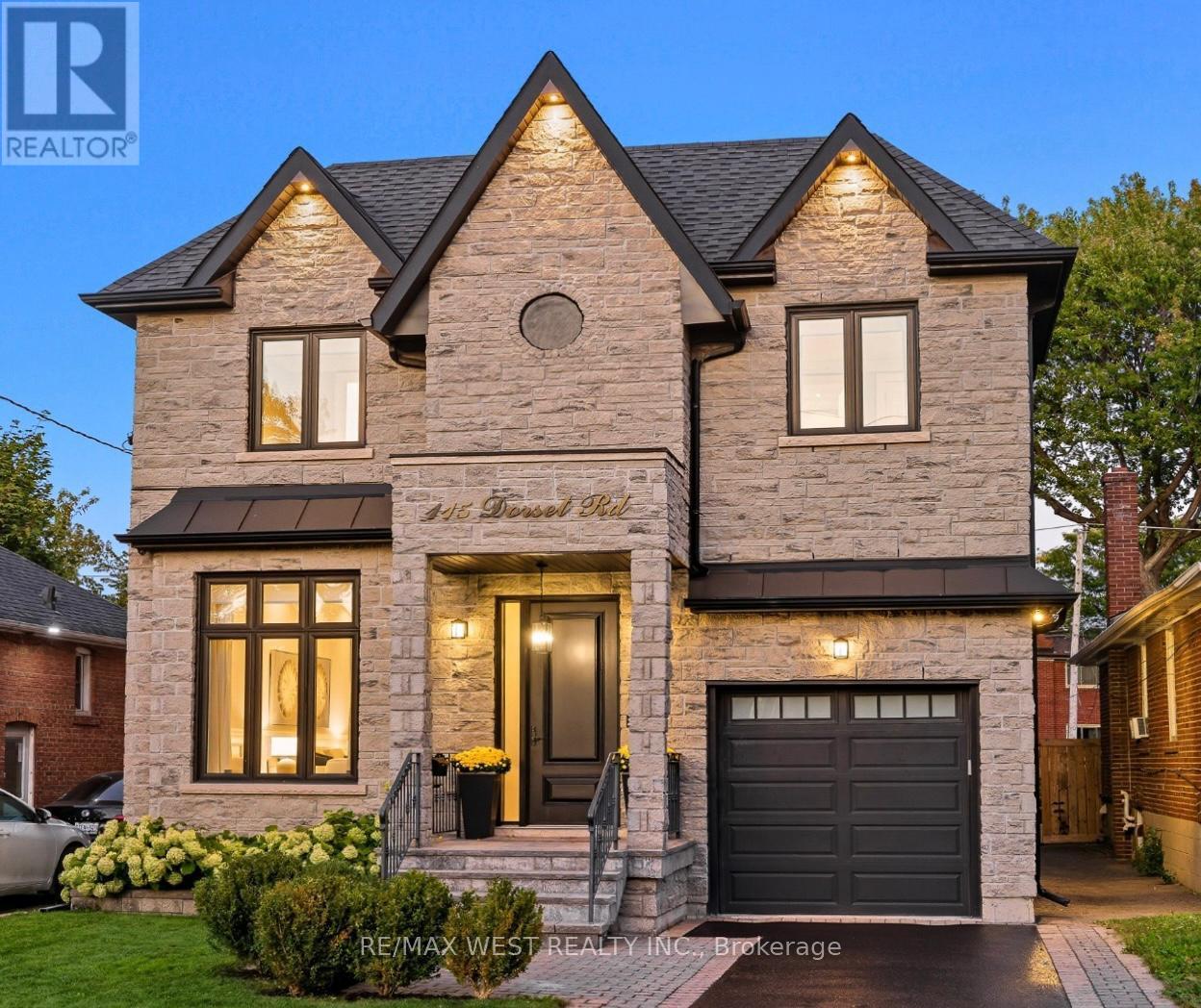 115 Dorset Rd, Toronto, ON M1M 2S9