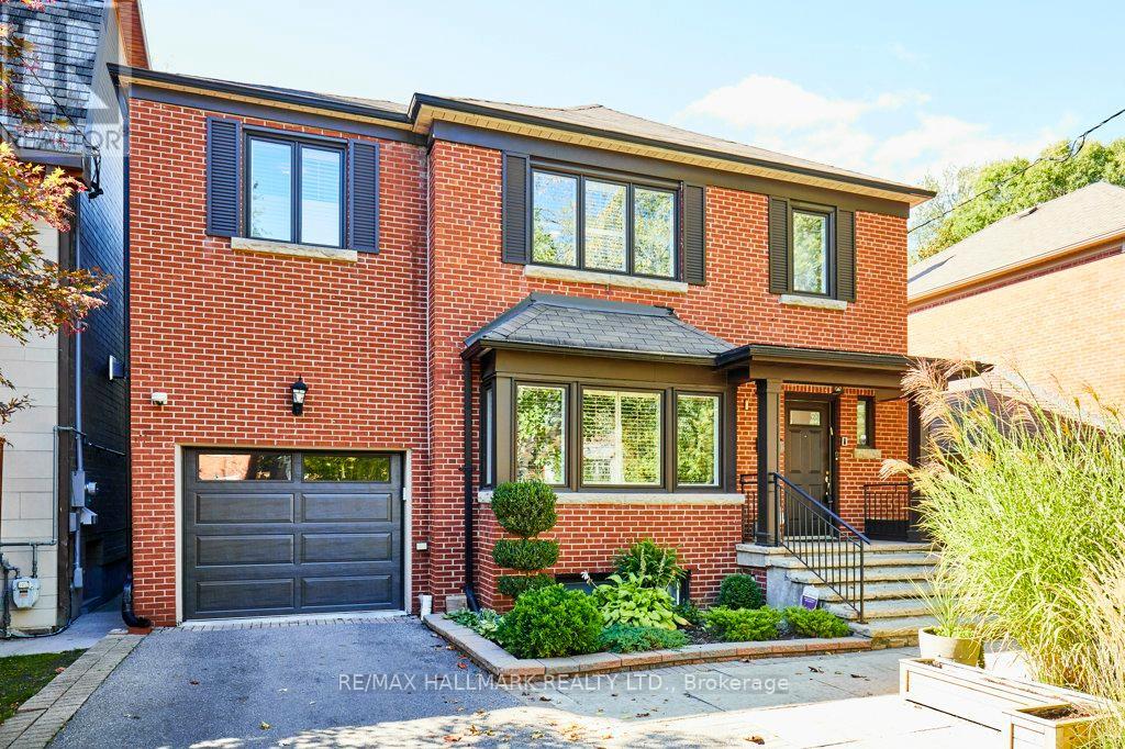 106 Kimbark Blvd, Toronto, ON M5N 2Y2