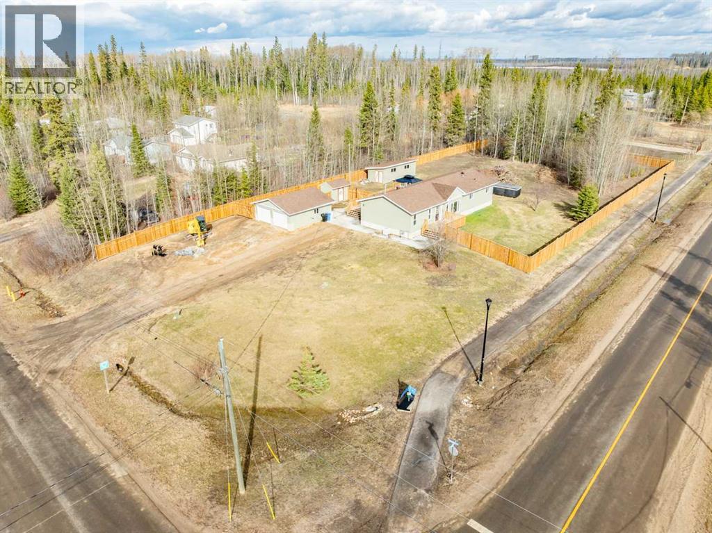 102 Hopegood Dr, Anzac, AB T0P 1J0