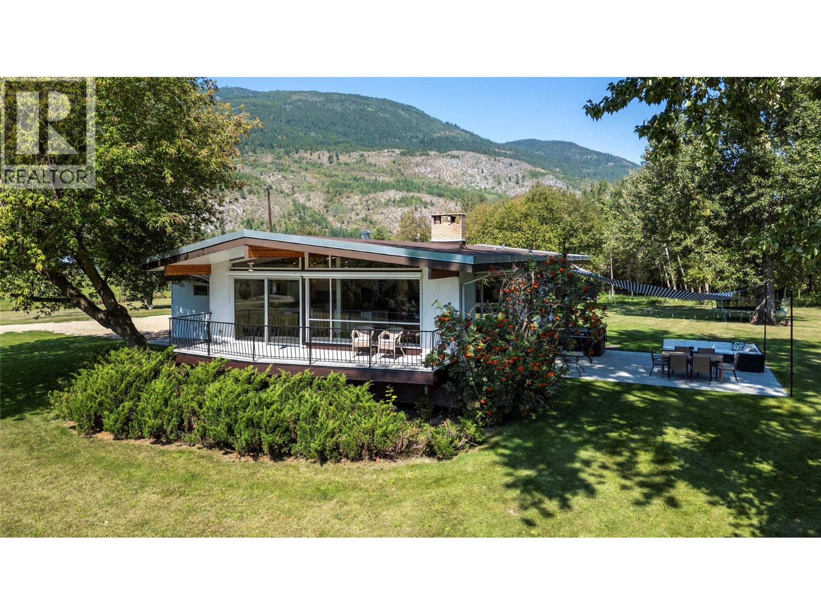 50 Avenue Sw Unit 7161, Salmon Arm, BC V1E 3C4