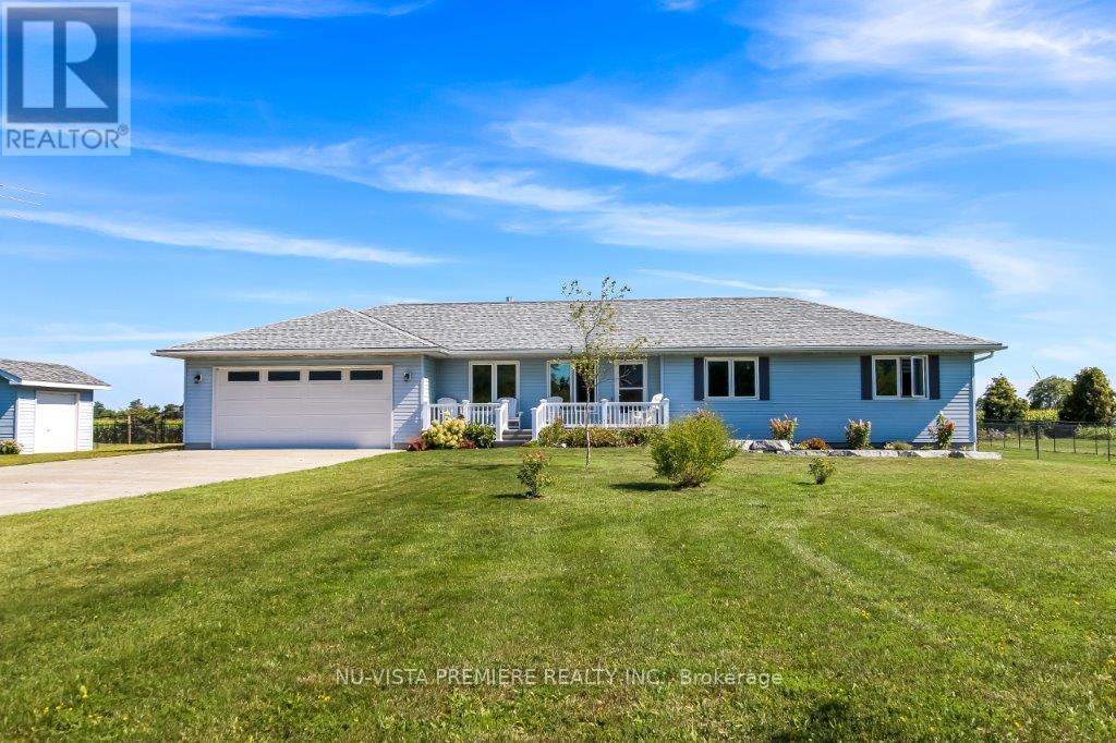 8578 Vance Dr, Lambton Shores, ON N0N 1J7