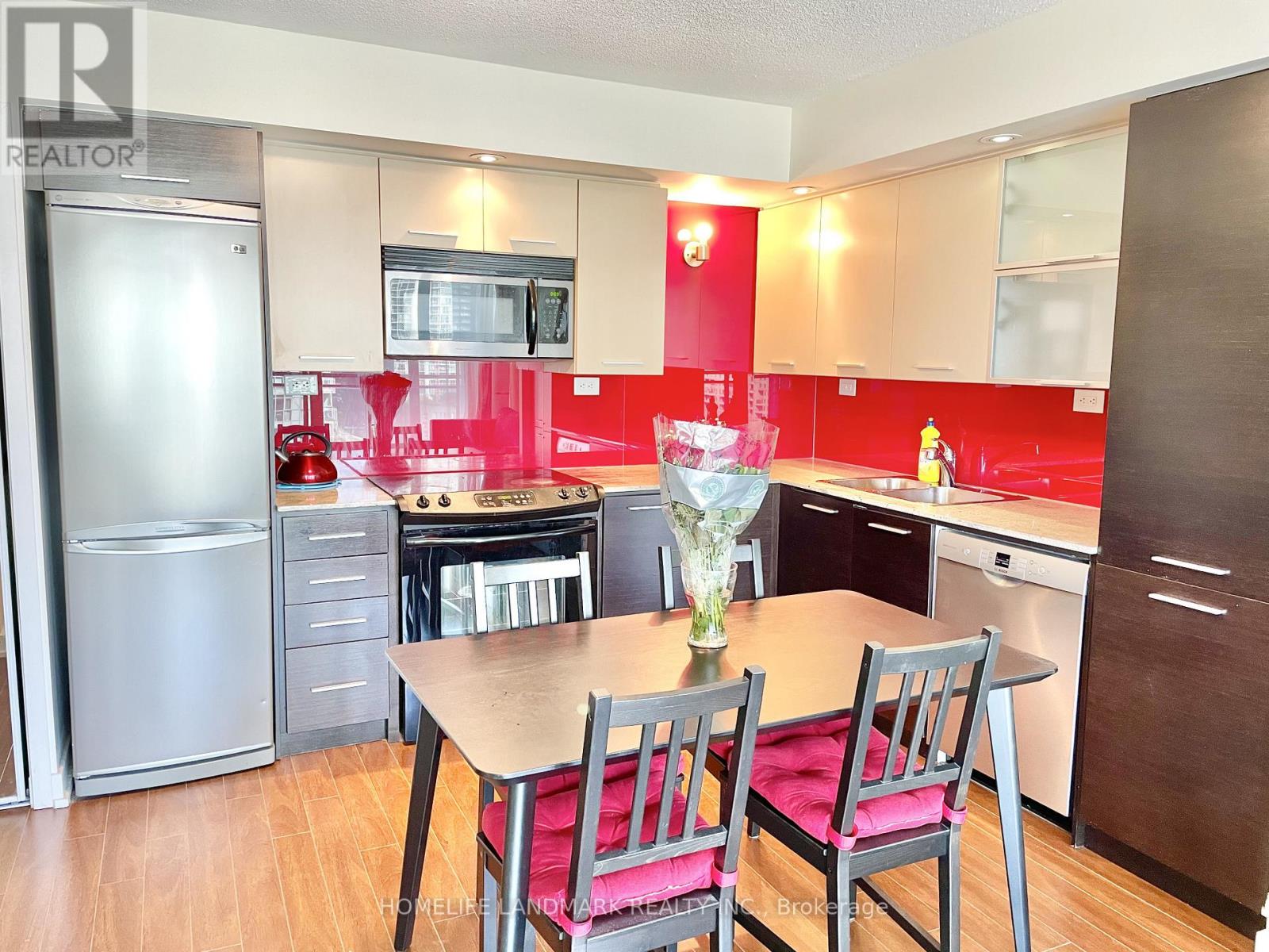 1610 8 Telegram Mews, Toronto, ON M5V 3Z4