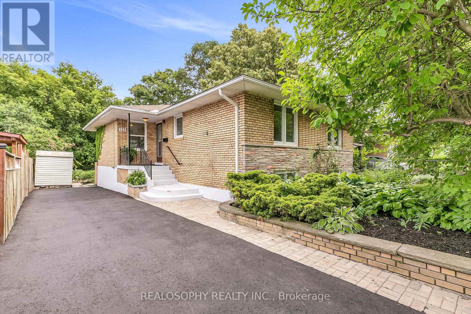 133 Birkdale Rd, Toronto, ON M1P 3R7