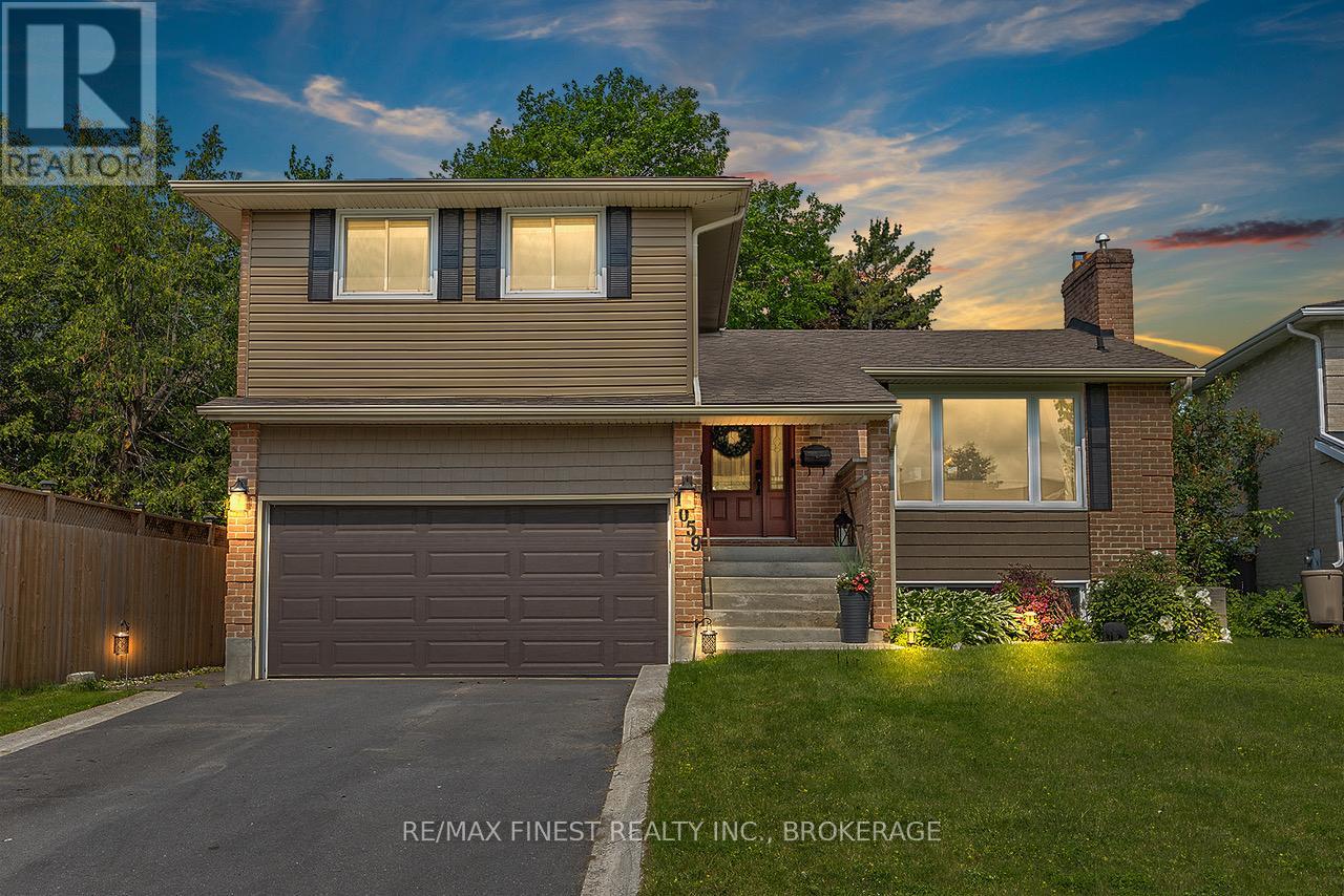 1059 Pembridge Cres, Kingston North Of Taylor-kidd Blvd, ON K7P 1P2
