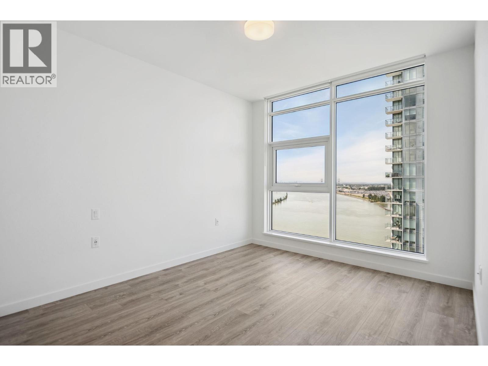 660 Quayside Drive Unit 3105, New Westminster, BC V3M 0P1