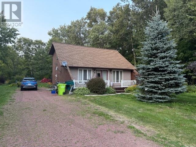 104 Pointe Louise Dr, Sault Ste. Marie, ON P6A 5K6