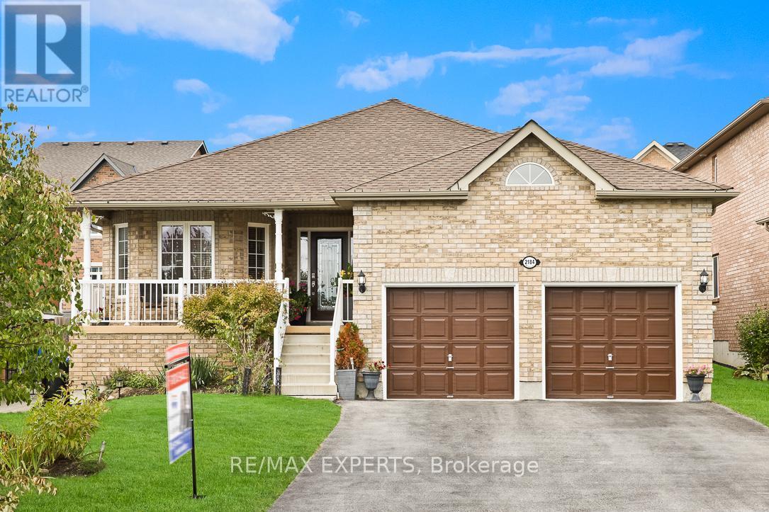 2184 Nevils St, Innisfil, ON L9S 0E1