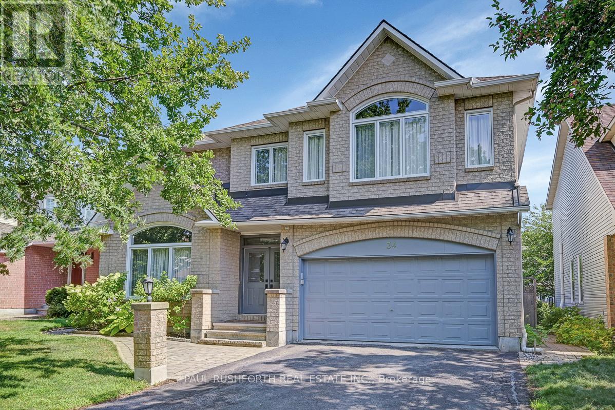 34 Apple Creek Cres, Ottawa, ON K2M 2N3