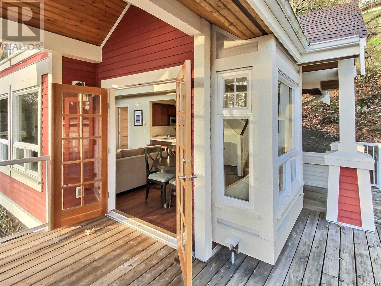 2315 Mackinnon Rd Unit 21d Rd, Pender Island, BC V0N 2M1