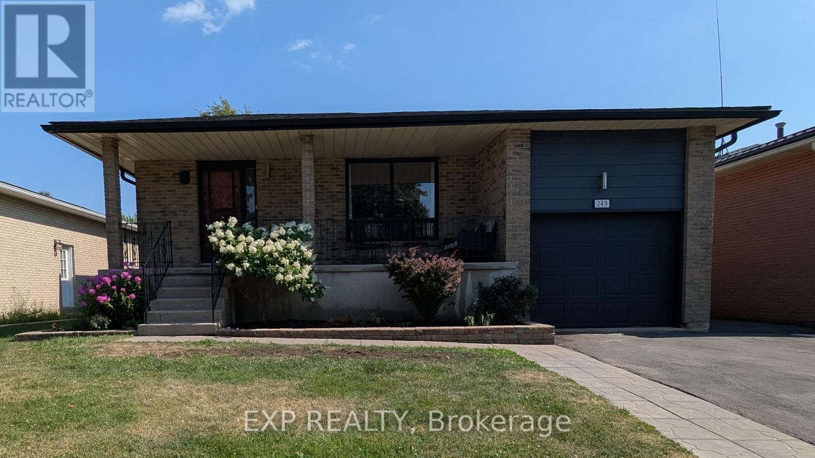 249 Whitelock St, Stratford, ON N5A 7L2