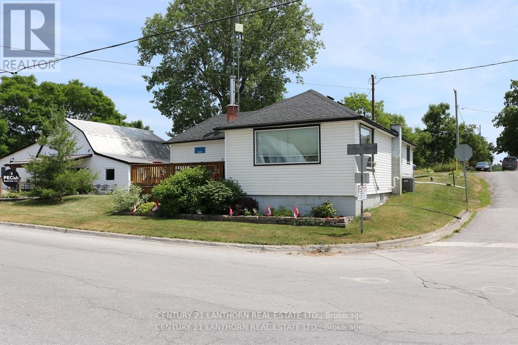13 St Philip St, Prince Edward County South Marysburg Ward, ON K0K 2P0