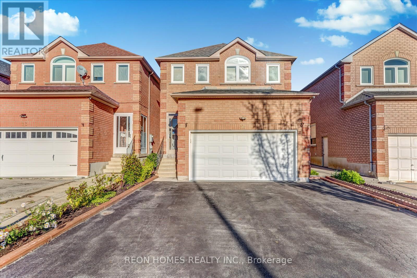 31 Sophia Rd, Markham, ON L3S 3Y5