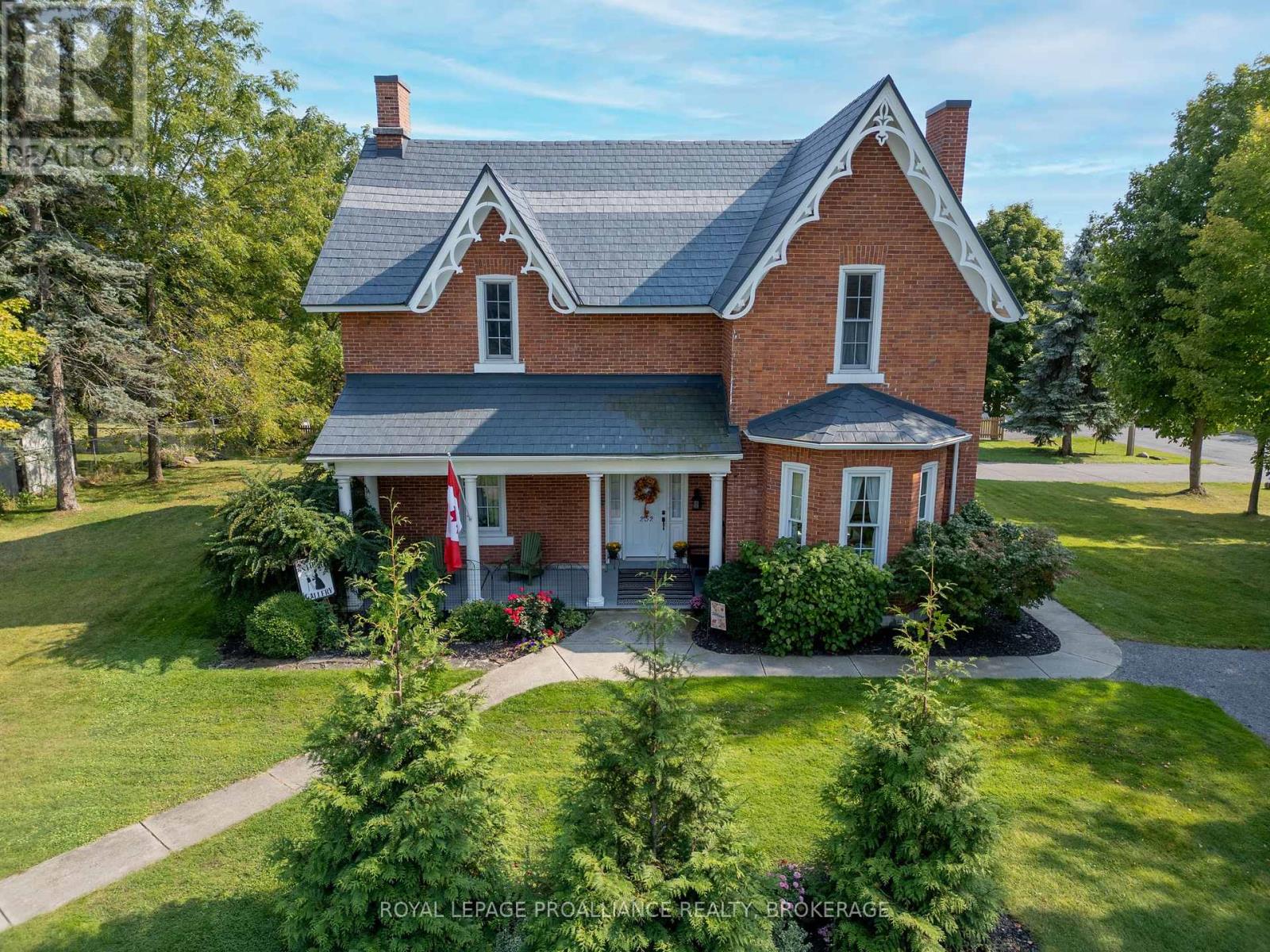 232 Dundas St W, Greater Napanee Greater Napanee, ON K7R 2A8