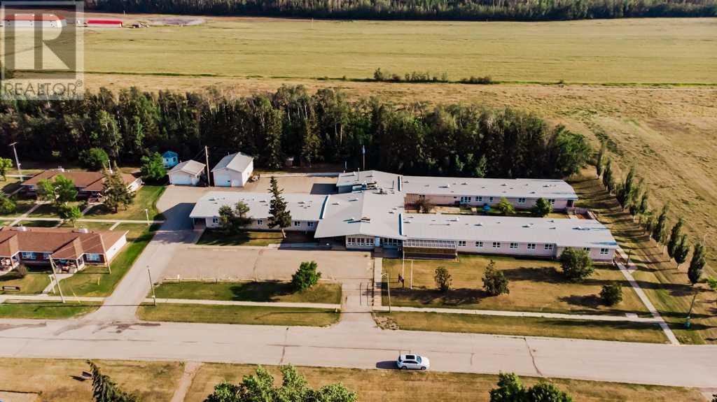 44 Avenue Unit 5230, Spirit River, AB T0H 3G0