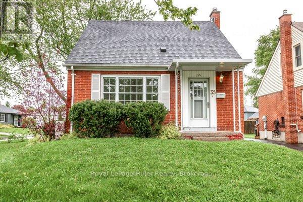 35 Rankin St, Stratford, ON N5A 6H8