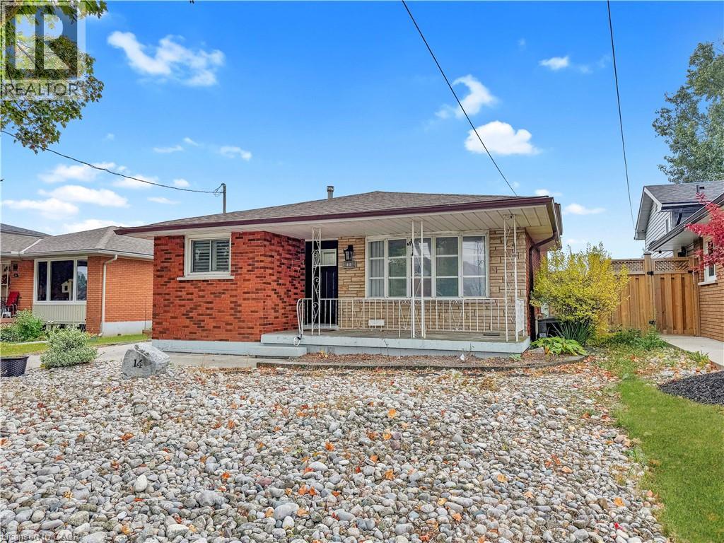 14 Anson Ave, Hamilton, ON L8T 2X3
