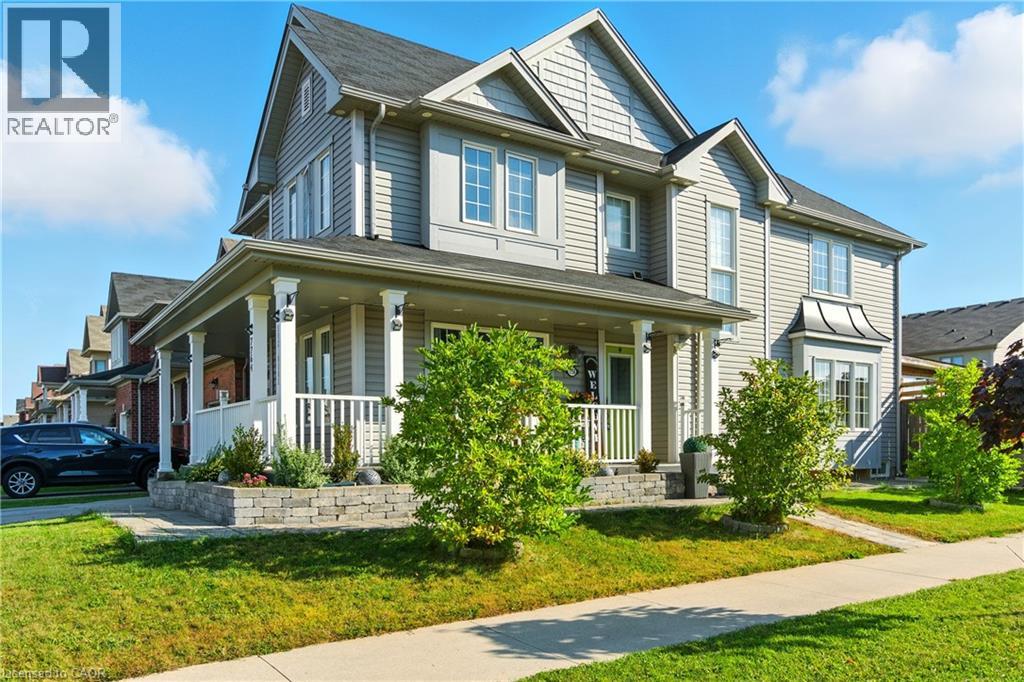 7764 Sycamore Dr, Niagara Falls, ON L2H 0N6