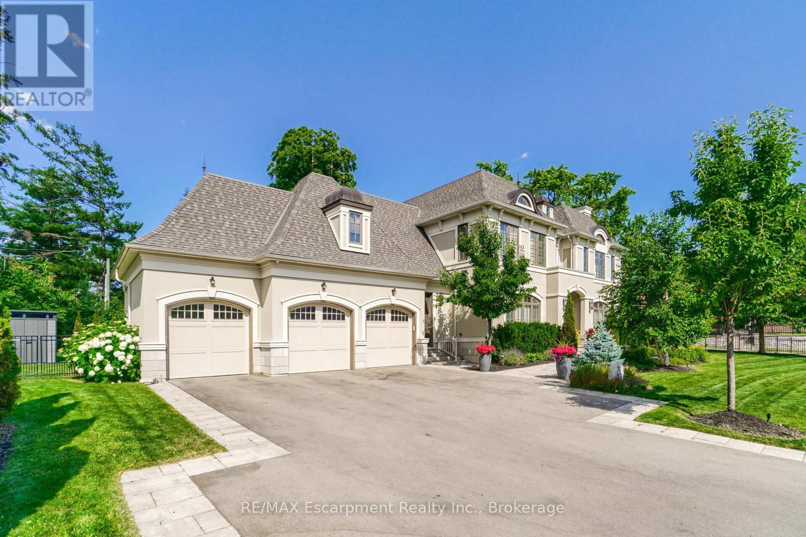21 Lambert Common, Oakville, ON L6K 2P1
