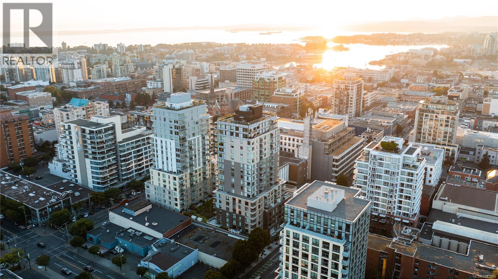845 Johnson St Unit 302 St, Victoria, BC V8W 0G3