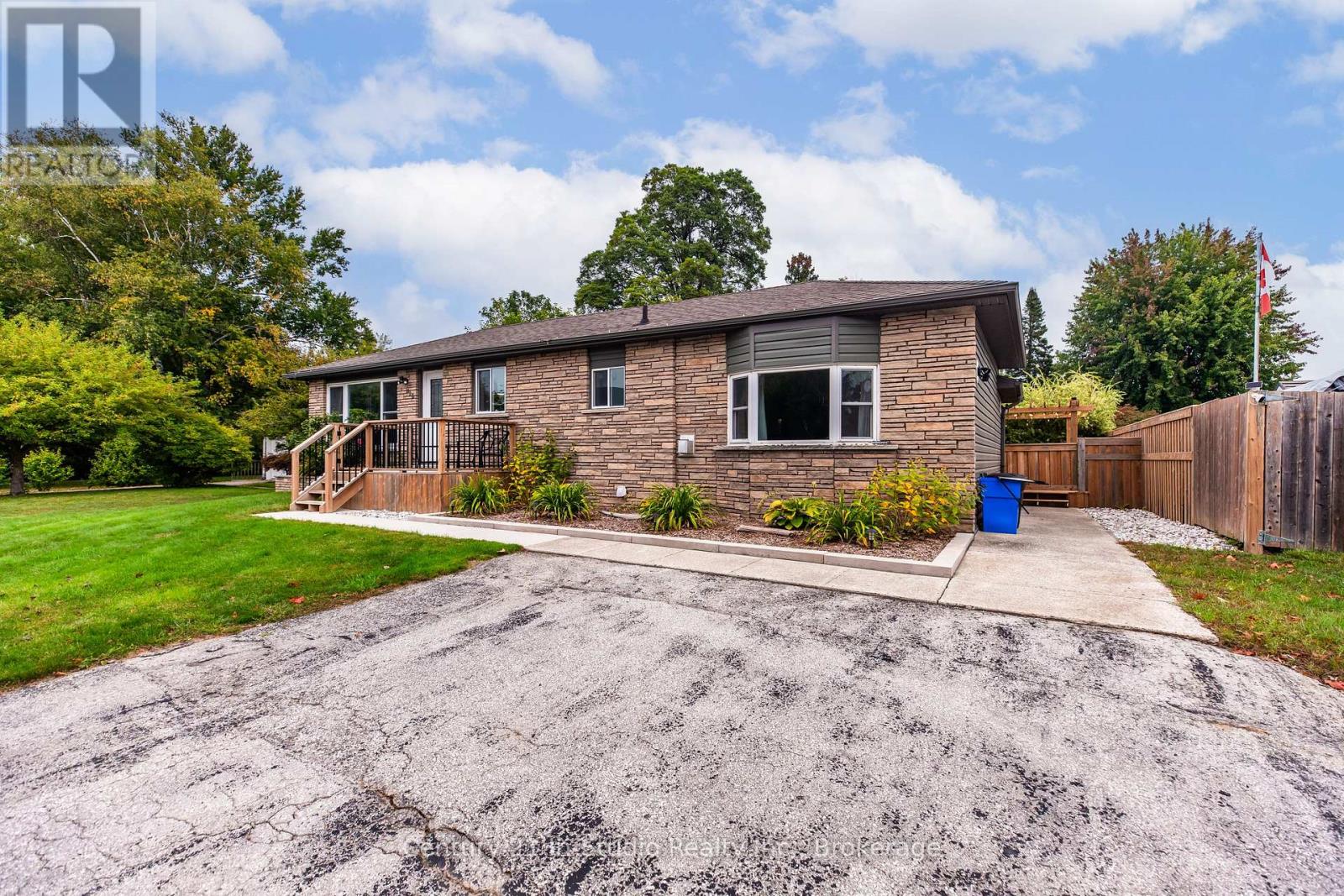393 Mill St, Saugeen Shores, ON N0H 2C0